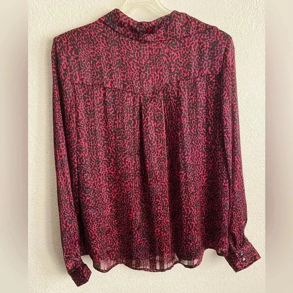 🆕Q2 Wine Red Dalmatian Print Shirt L🆕 - Picture 3 of 14